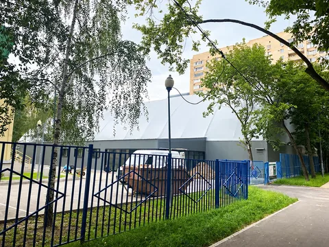 Спортивный теннисный центр круглогодичного использования на Мосфильмовской улице — фото 28